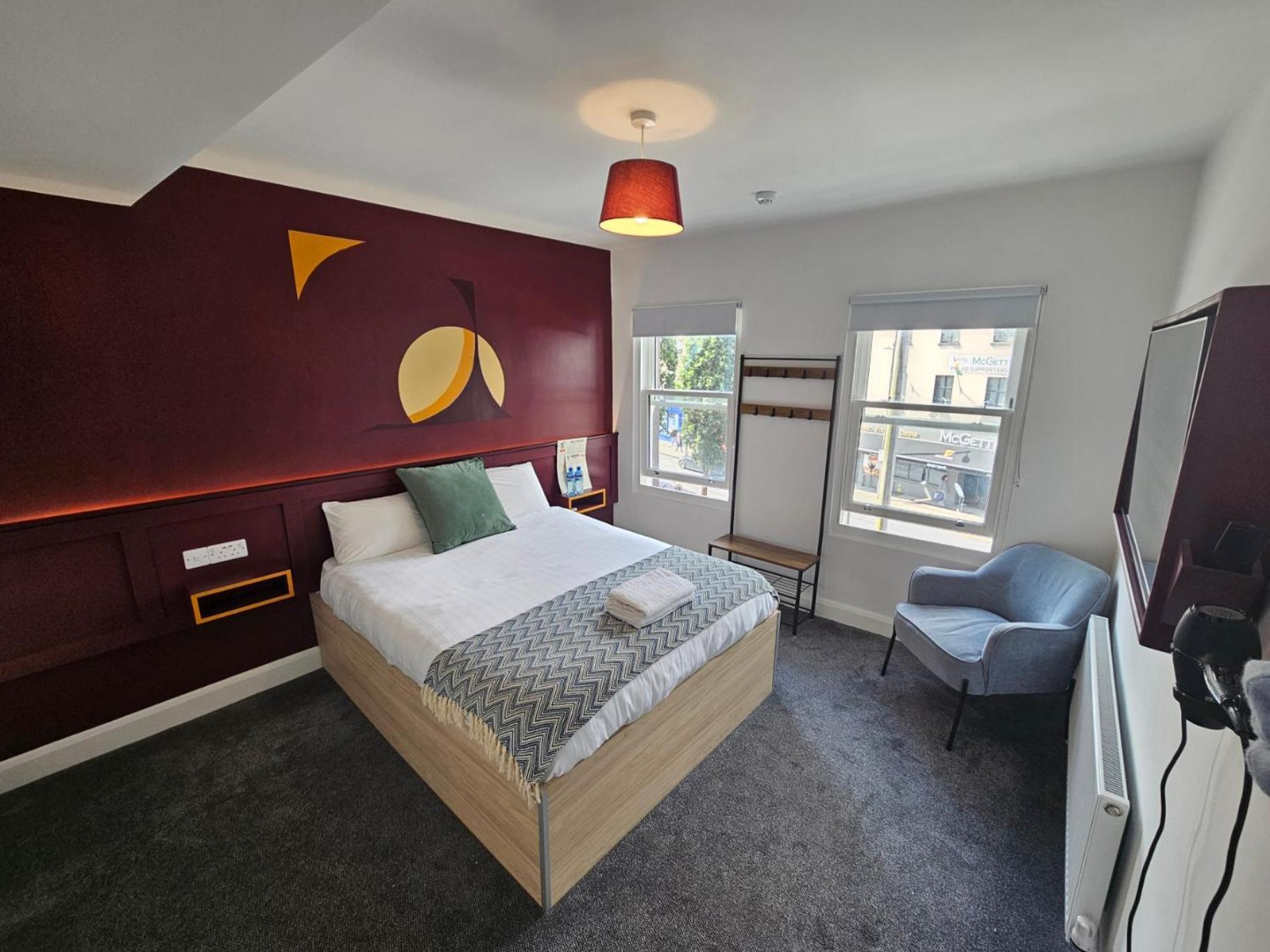 Mary Mullen'S Rooms Eyre Square. Galway Exteriér fotografie